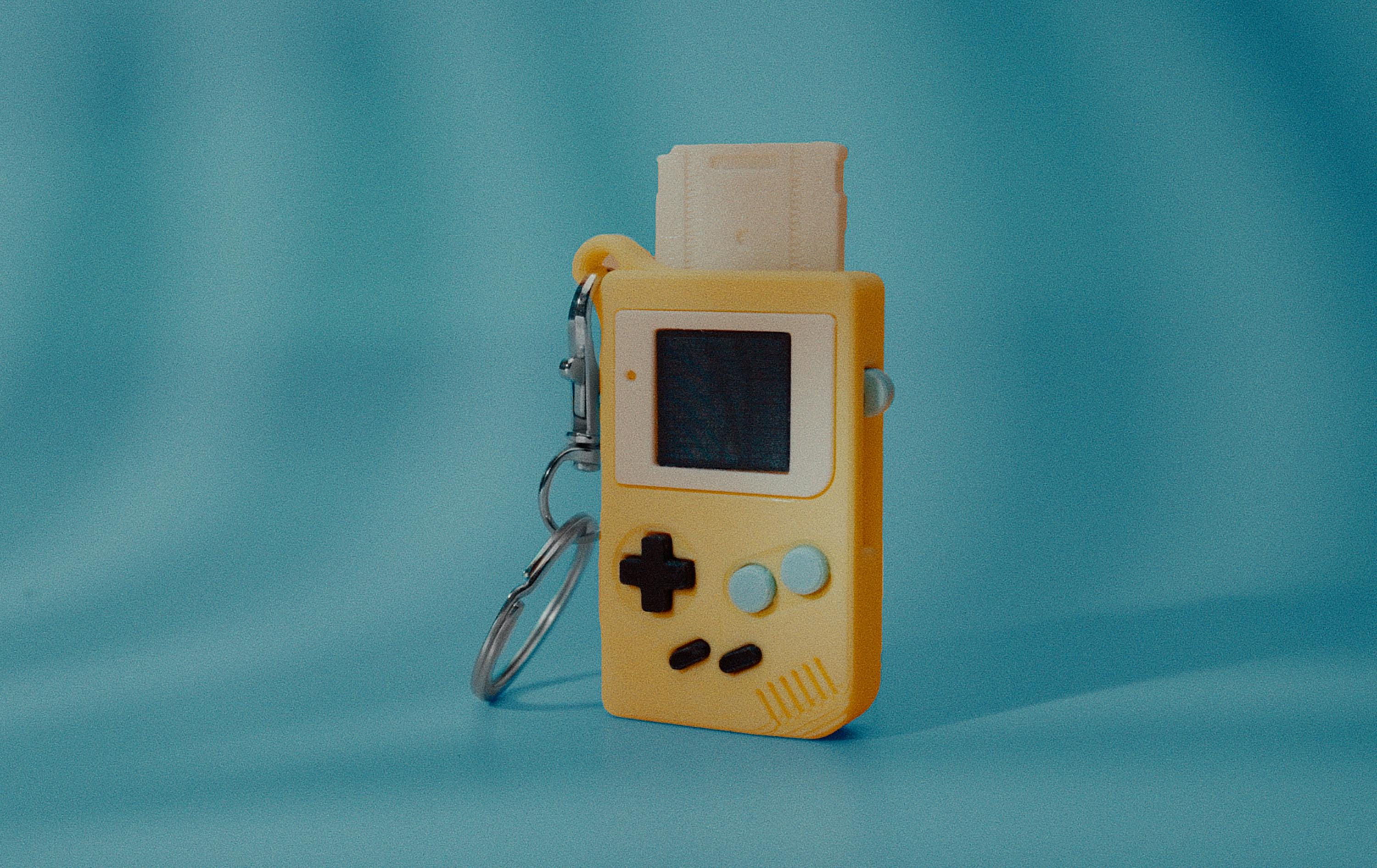 Mini Gameboy Keychain – Retro Fidget Toy for Gamers & Collectors