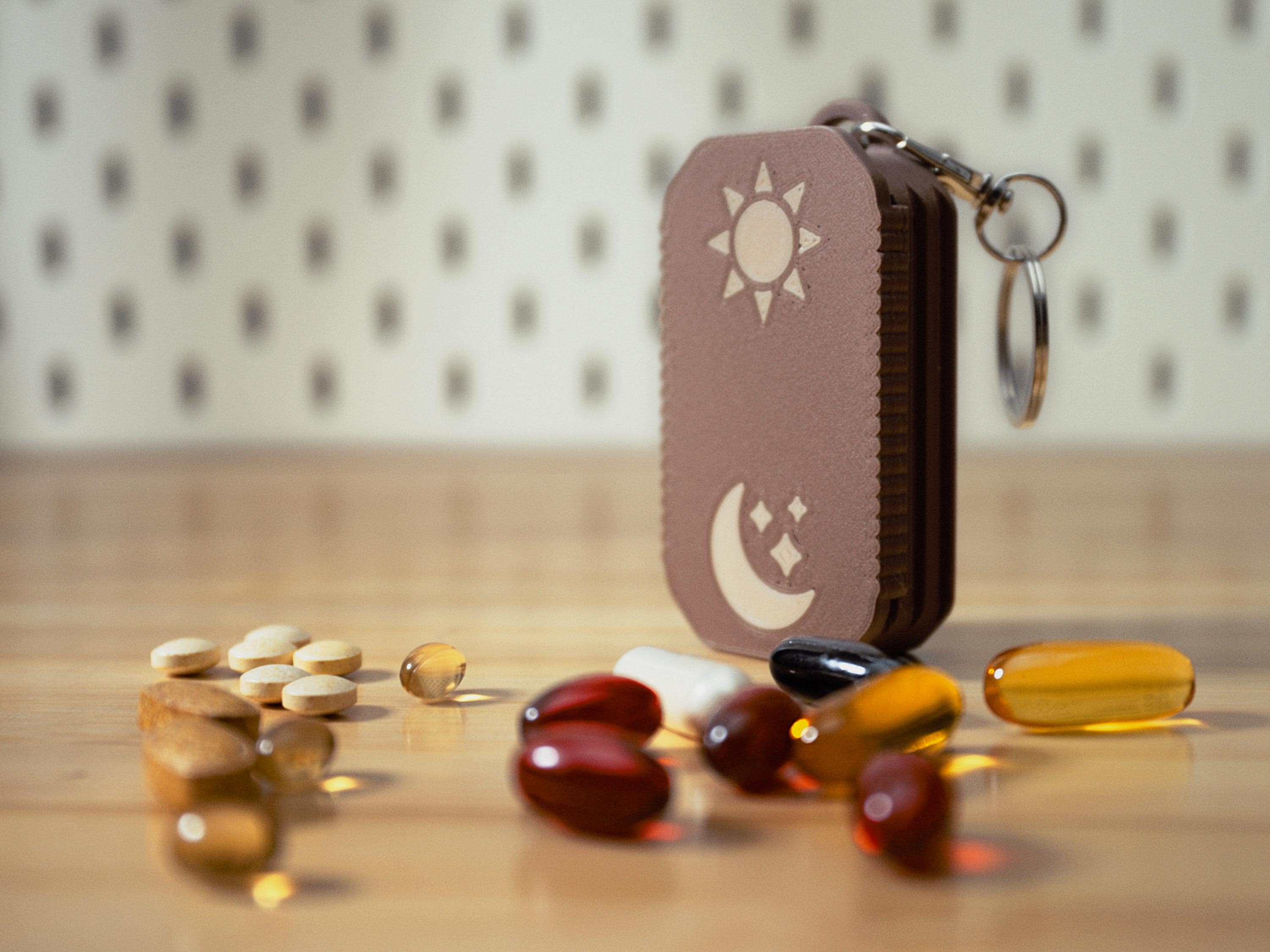 Daily Pill Organizer Keychain – Single or AM/PM Compartment | 3D Printed Pill Box