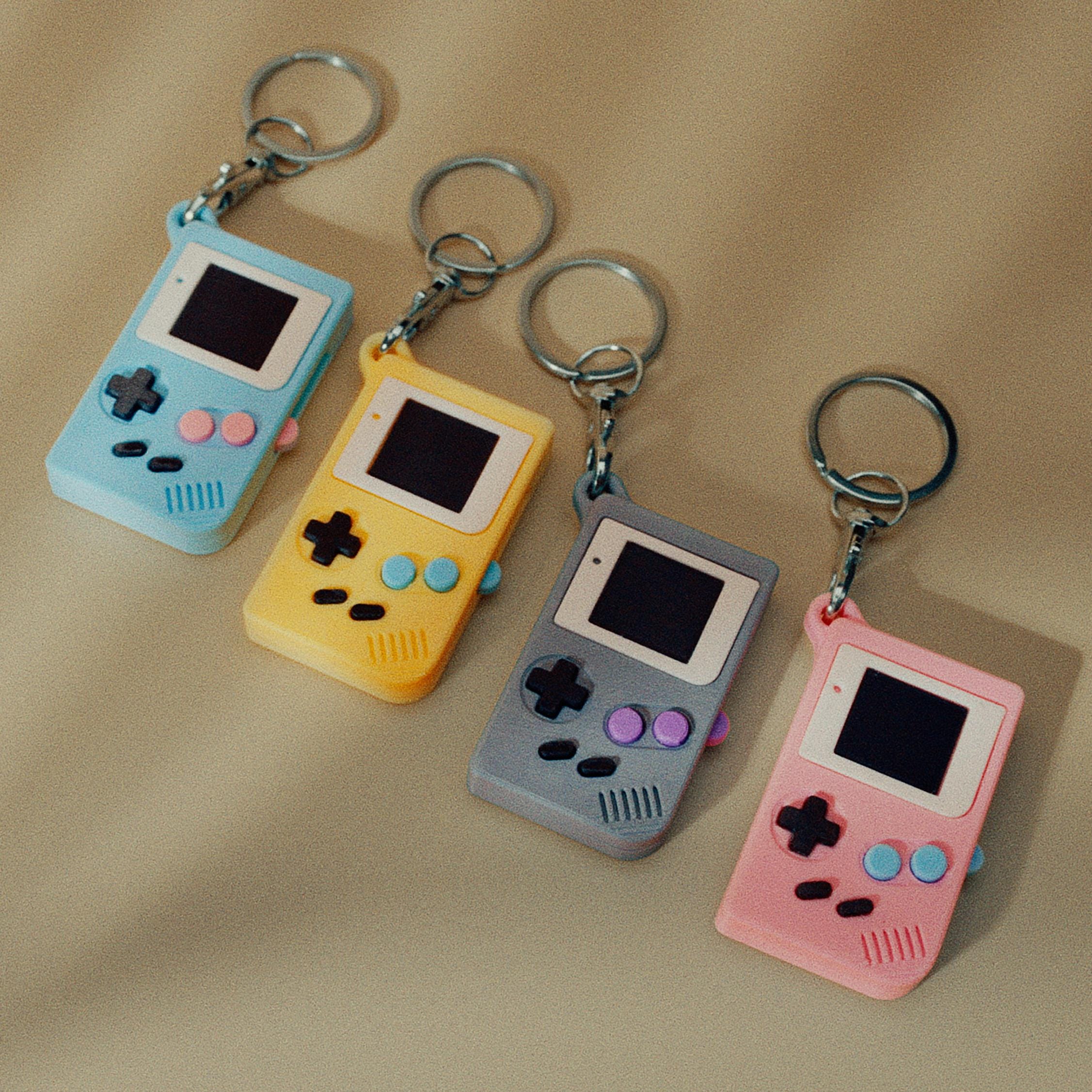Mini Gameboy Keychain – Retro Fidget Toy for Gamers & Collectors